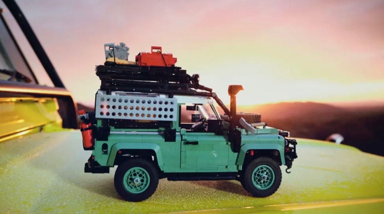 Land Rover Classic Defender 90 Lego Icons  