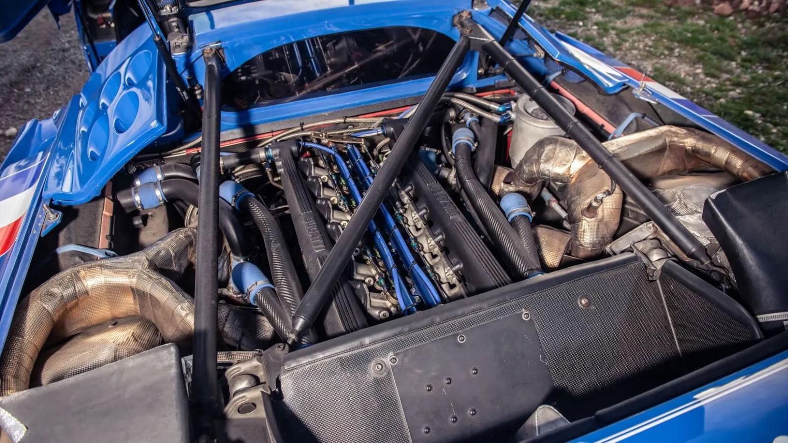 Bugatti EB110 Le Mans, il motore